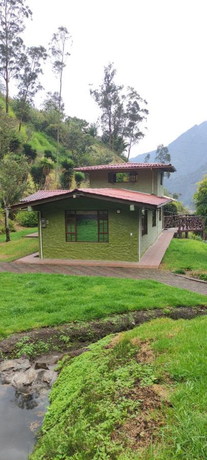 "Casa Verde" En Banos De Agua Santa Con Vista Al Volcan Tungurahua Exteriér fotografie