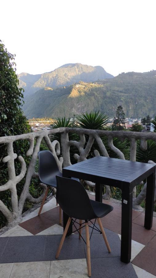 "Casa Verde" En Banos De Agua Santa Con Vista Al Volcan Tungurahua Exteriér fotografie